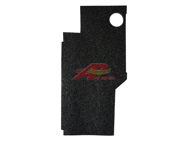 Right Floor Mat, 5/8" Thick for John Deere R129139 - Quality Farm Supply